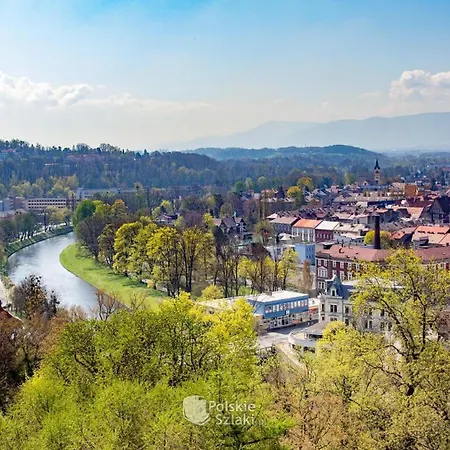 מלון Cieszynski Aparthotel Stare Miasto