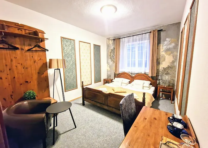 Cieszynski Aparthotel Stare Miasto מלון 3*