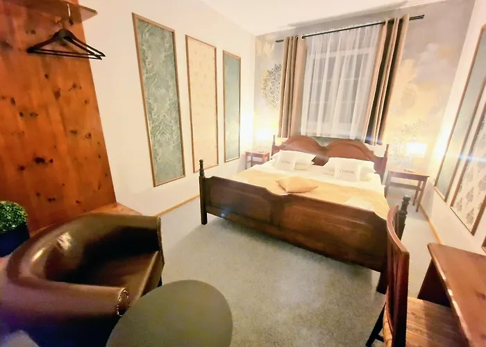 Cieszynski Aparthotel Stare Miasto 3* צ'שין