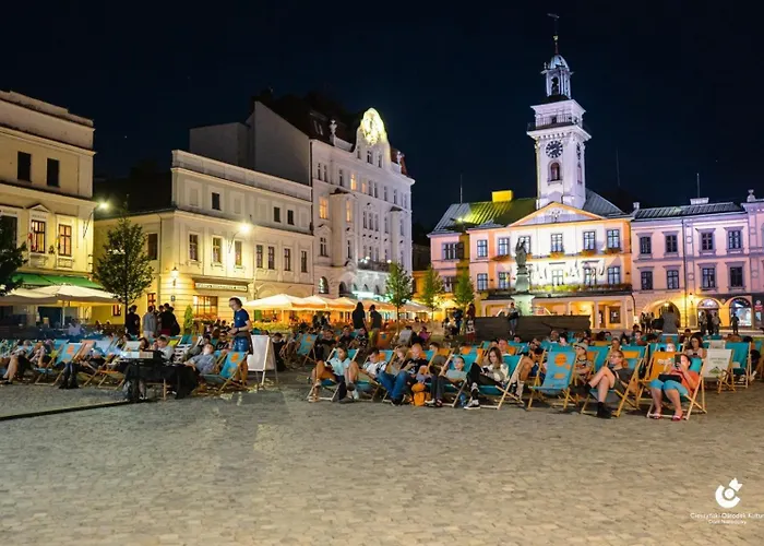 מלון Cieszynski Aparthotel Stare Miasto