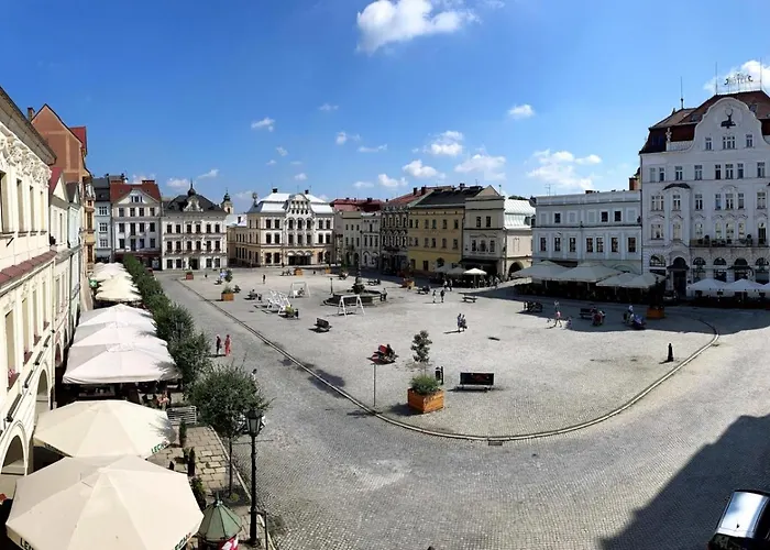 Cieszynski Aparthotel Stare Miasto מלון צ'שין