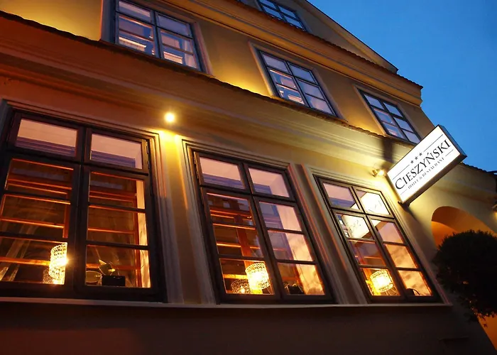 Cieszynski Aparthotel Stare Miasto מלון 3*