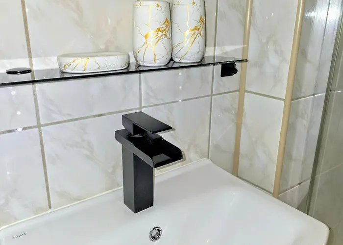 Cieszynski Aparthotel Stare Miasto מלון 3*