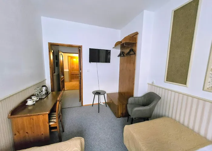 Cieszynski Aparthotel Stare Miasto מלון